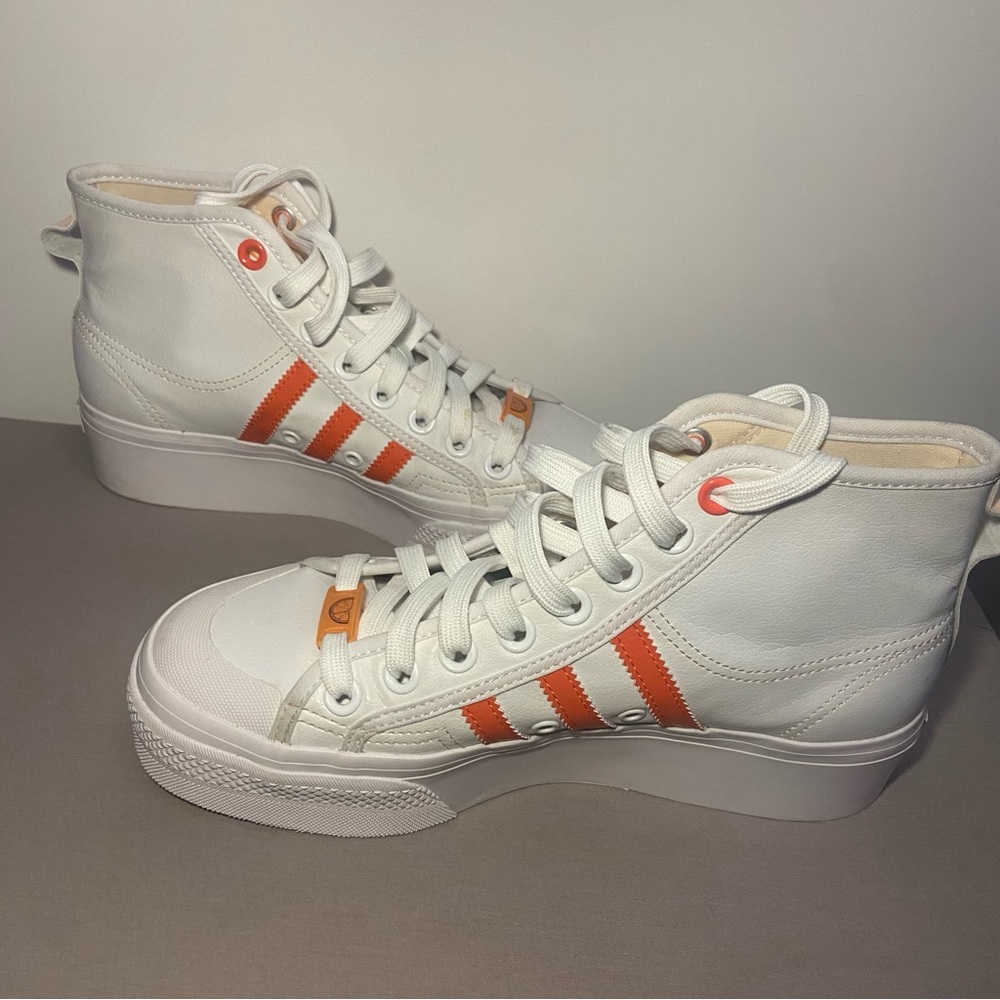 adidas Women's 7.5 Nizza Platform Mid Her Vegan Sneakers in White Bliss Orange - Picture 4 of 8